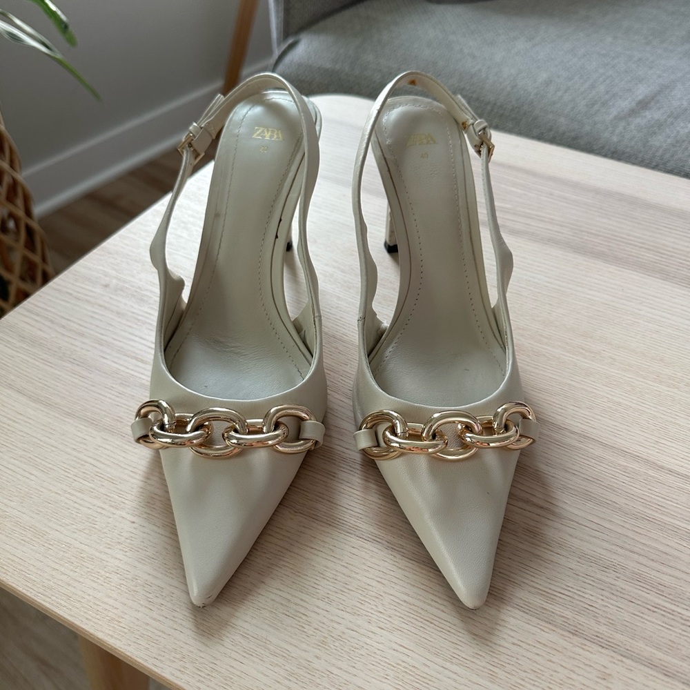 Zara Off-White Slingback Heels with Gold Accent